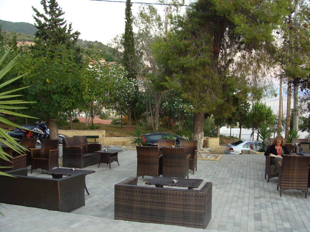Rodon Hotel Loutra Edipsou  Buitenkant foto