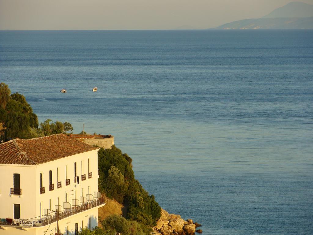 Rodon Hotel Loutra Edipsou  Buitenkant foto