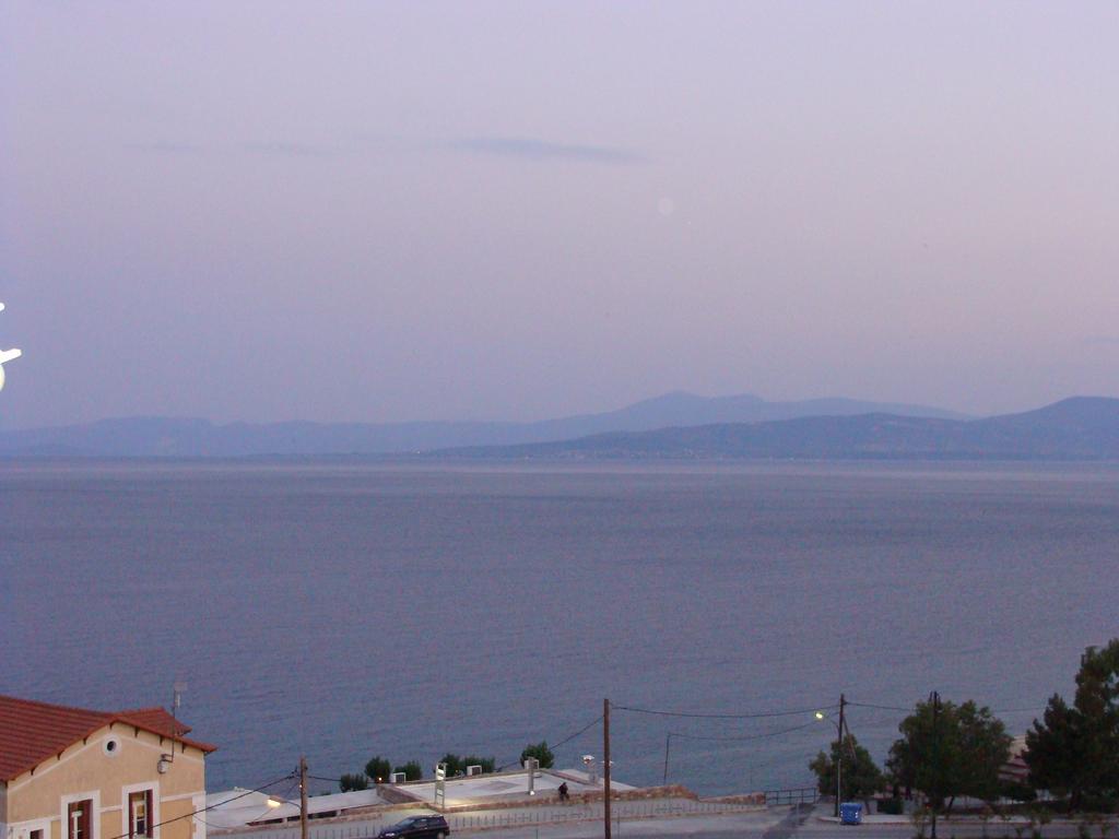 Rodon Hotel Loutra Edipsou  Buitenkant foto